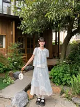活発なデザインのブルー刺繍ブラウスとスカート【新中式国風・夏用・ファッション】（セッ トアップ対応）