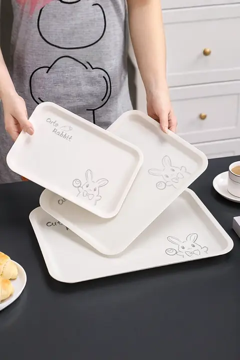 キッチン用 長方形プラスチックトレイ【フルーツ・お茶・お菓子用・耐衝撃・お手入れ簡単】