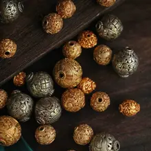 ヴィンテージ風 ネパール輸入 手彫りゴールドビーズ 八宝デザインDIYブレスレット