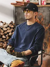 アメリカンレトロの重厚感ある長袖Tシャツ【コットン・春用・ゆったりフィット】