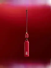 朱砂の携帯ストラップ【福を呼ぶお守り・精緻なデザイン】