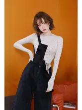 高級感あるドット柄タイトTシャツとハイウエストワイドレッグオールインワン（セットアップ対応）
