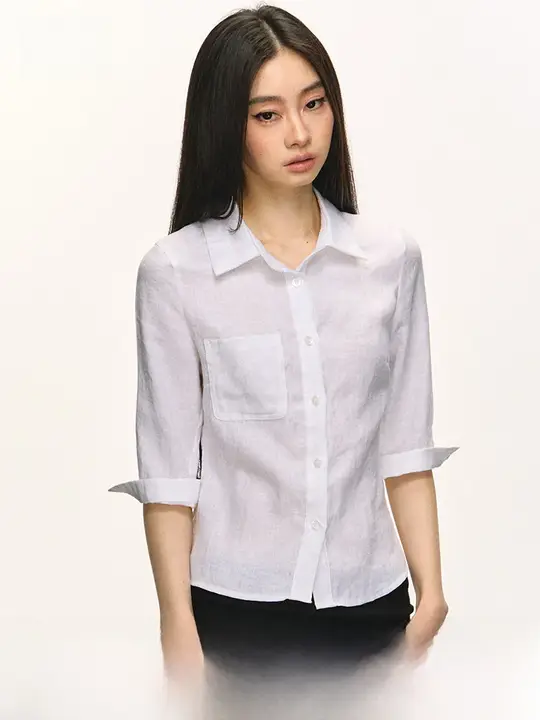 高級感あるデザイン！麻素材の中袖ブラウス【女性用・ウエスト絞り・白色】