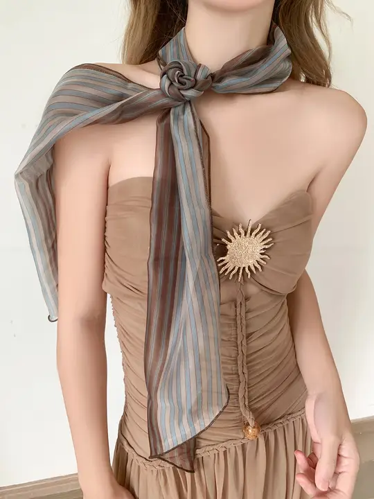 トレンディなストライプのカラーブロックロングスカーフ【レトロ・エレガントなデザイン・首周りアクセサリー】