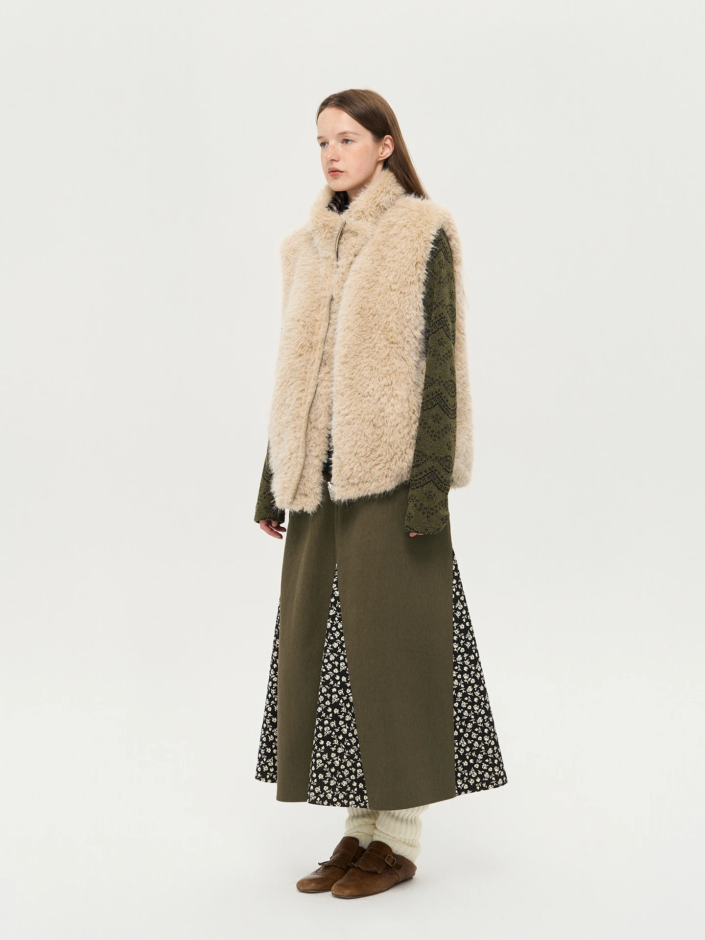 クロシェニットベストを買うなら、どんなものにすべき？