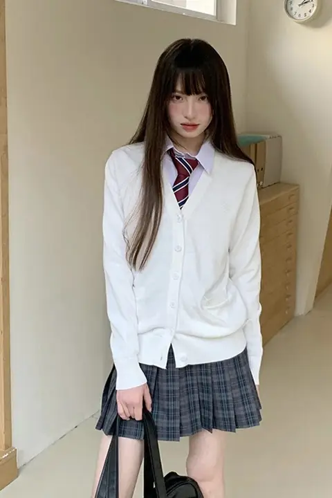 ジャケット風ニットカーディガン【春秋用・ホワイト・アカデミックスタイル】