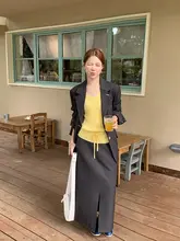 スーツ風デザインのスリット入りミドル丈タイトスカート【通勤・女性用・スタイリッシュ】