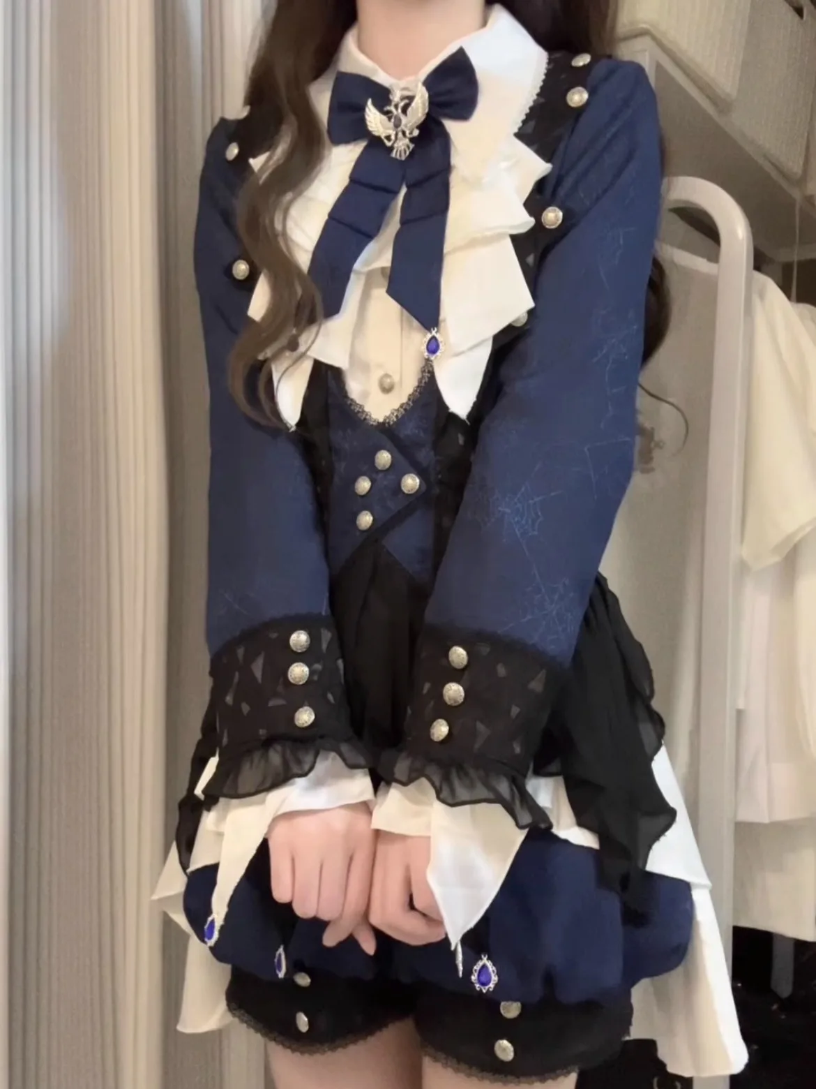 お姫様部屋にぴったりの悪の王子風ロリータ衣装は、どう選ぶ？