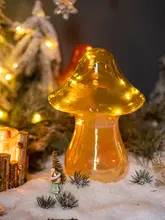 クリスマスの子供部屋にぴったり！ガラス製のきのこ型デスクライト【光る装飾・デスク用】