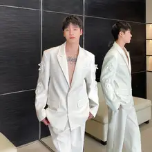 背中のレースメッシュデザインが特徴のスーツ【ユニークデザイン・タイトフィット・男性用】（セットアップ対応）