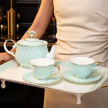 高級感あるボーンチャイナ製コーヒーカップセット【シンプルでお洒落な陶  器・花茶カップ・茶皿・ポット付き・家庭用】