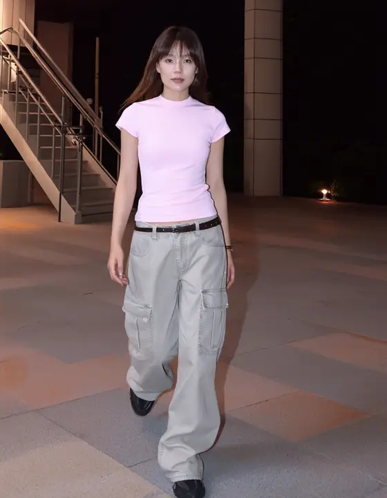 夏用フィット感のあるラウンドネック短袖Tシャツ【スポーツ・女性向け】