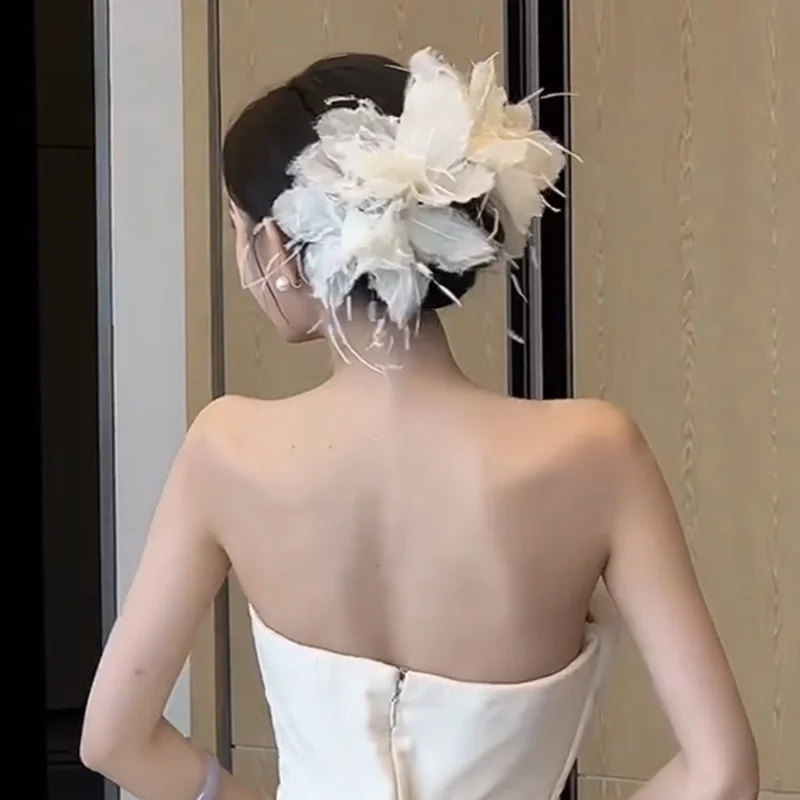 結婚式ショートヘアのベストな選び方は？厳選5選で自然で美しいシルエットを実現