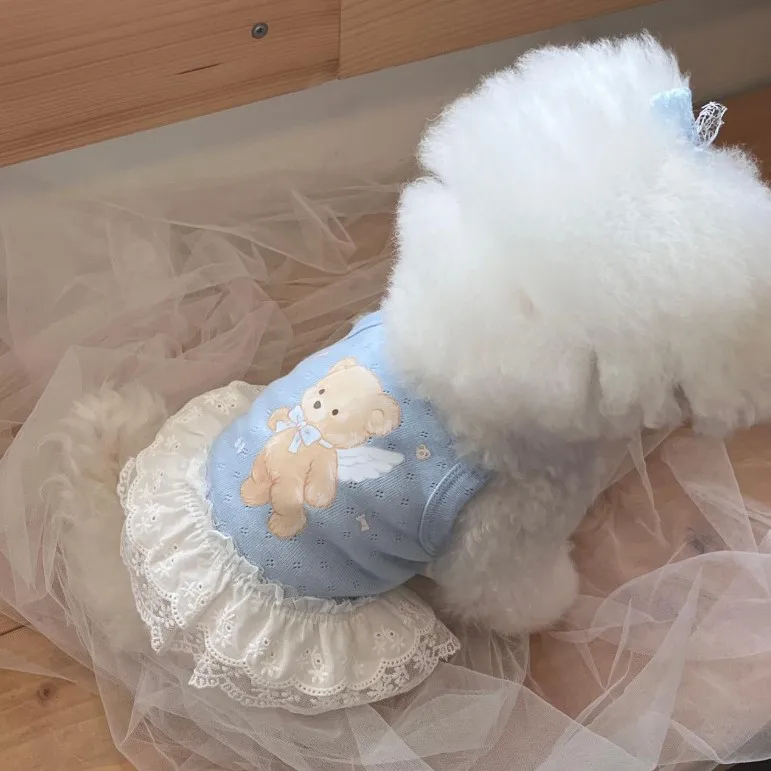 春夏用ペット用かわいいクマ柄キャミソールドレス：通気性と小型犬に最適なデザイン
