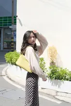 シンプルなHoboスタイルのバッグ【ライチ風牛革・ショルダーバッグ・春夏用】