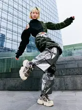 厚底のカジュアル運動靴【女性用・老舗デザイン・軽量・疲れにくい】