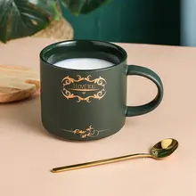 シンプルなデザインの陶器製マグカップ【カップ・スプーン付き・カフェスタイル】