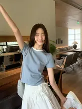 撞色ラウンドネック細ストライプ半袖Tシャツ【レディース・コットン素材・夏用】