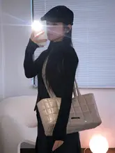 おしゃれで万能な黒いベレー帽【リバーシブル・男女兼用】