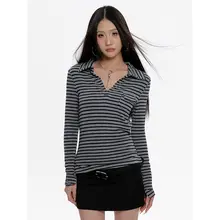 ストライプ柄長袖Tシャツ【春秋用・ルーズフィット・カジュアル・ポロカラー】