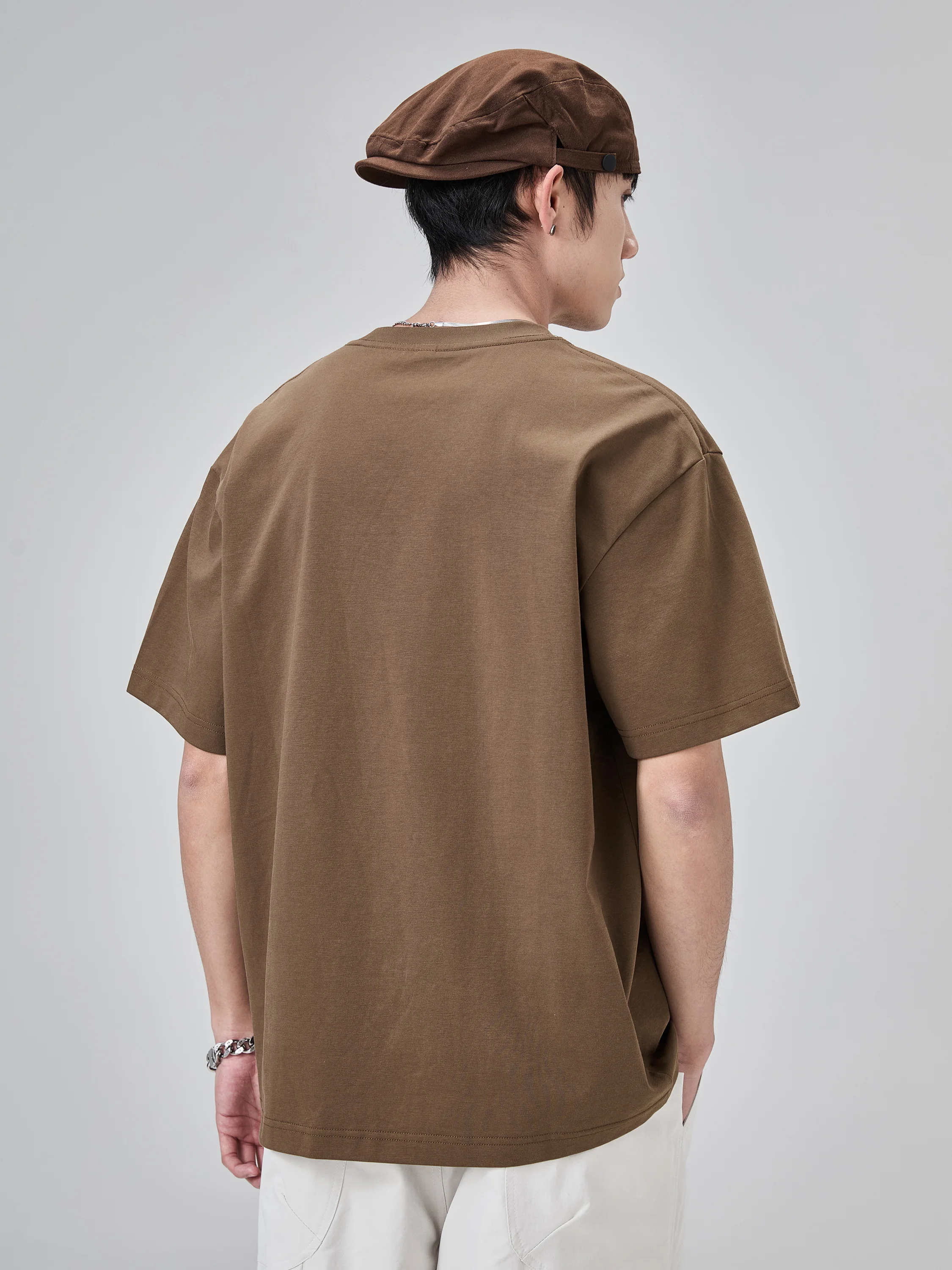 上半身汗かきに最適なクール感半袖Tシャツ：all inの吸汗速乾デザインを実証