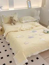 極上の柔らかさ！雲刺繍デザインの全棉ウォッシャブル夏用キルト【ダブル対応・洗濯機可】（セットアップ対応）