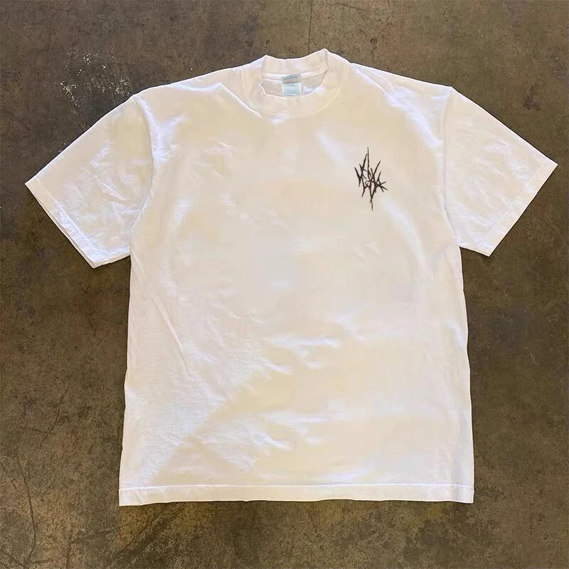 グラフィックTシャツを選ぶときに迷うなら、この1点が鍵！？
