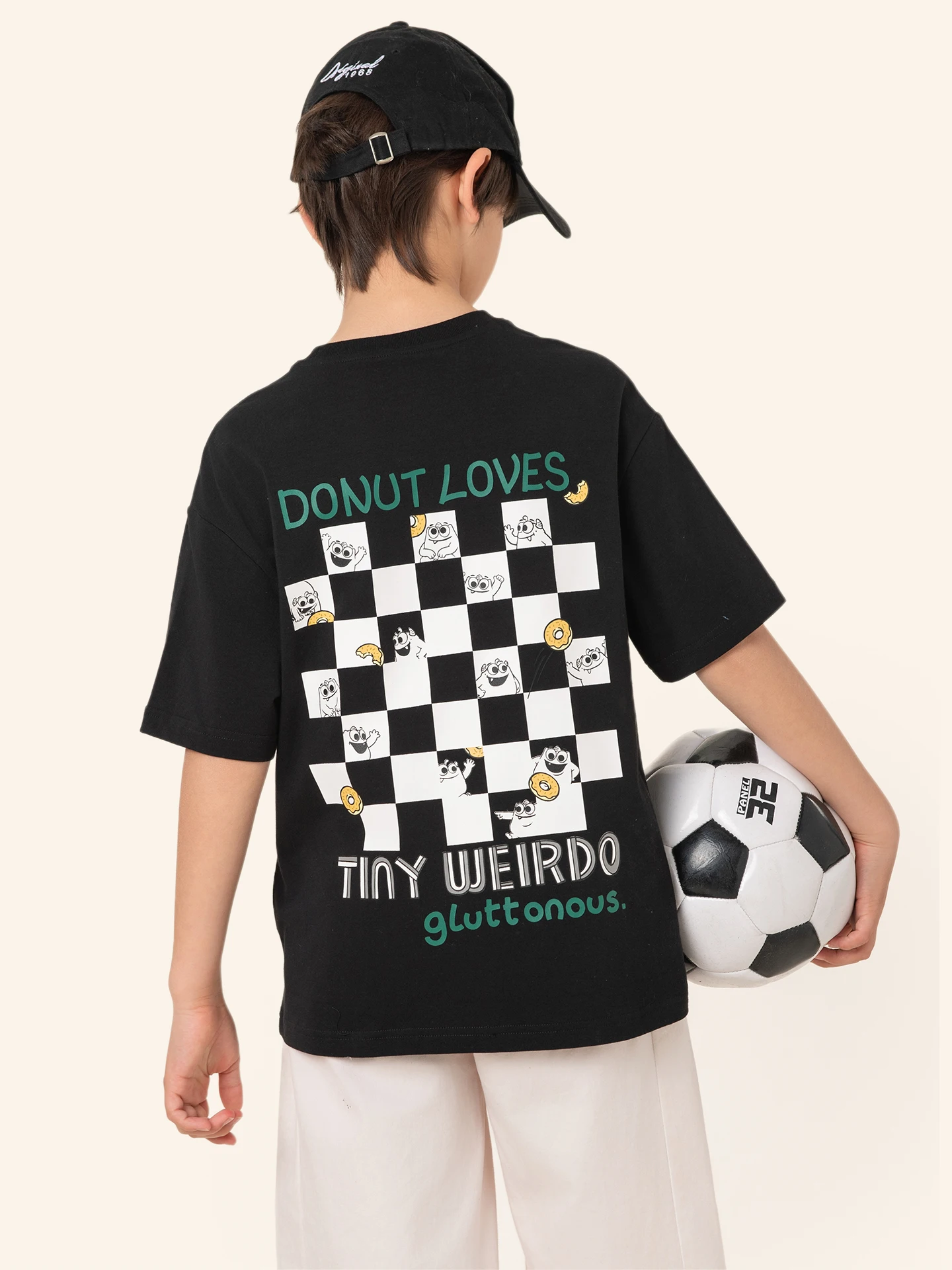 モード系ファッション Tシャツの定義とは？カジュアルな丸首Tシャツ【子供用・アニメデザイン・夏用】を徹底解説