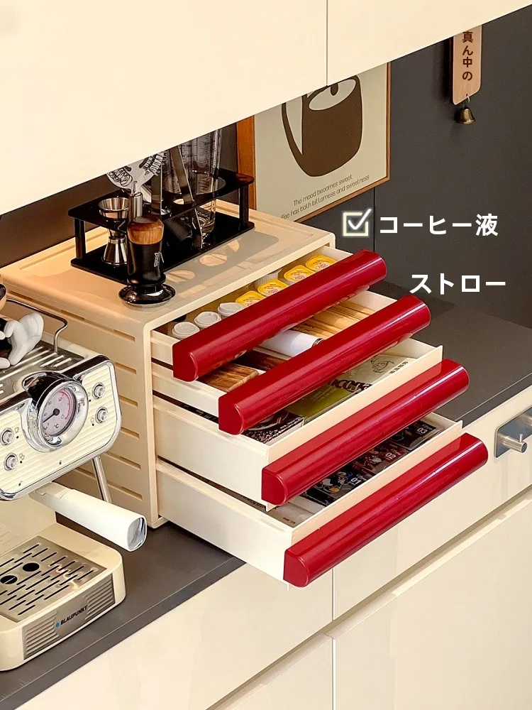 サイドテーブルの引き出しは本当に必要？カフェ風の小さな収納が、日常を整える魔法になる