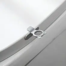 衛生的で便利！トイレ用フタ持ち上げ器【手を汚さずに操作】