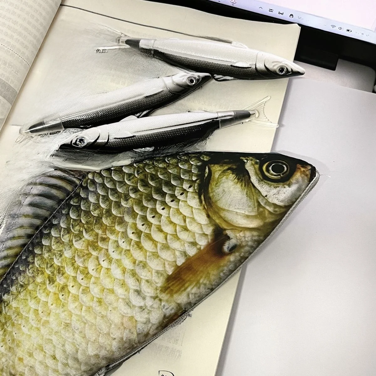 魚型ペンケース WJ-0559：中学生男子向けの実用性とデザインのバランスを検証