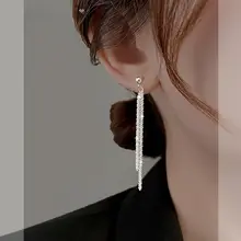 水波模様のロングタッセルピアス【おしゃれで上品・高級感あるデザイン】