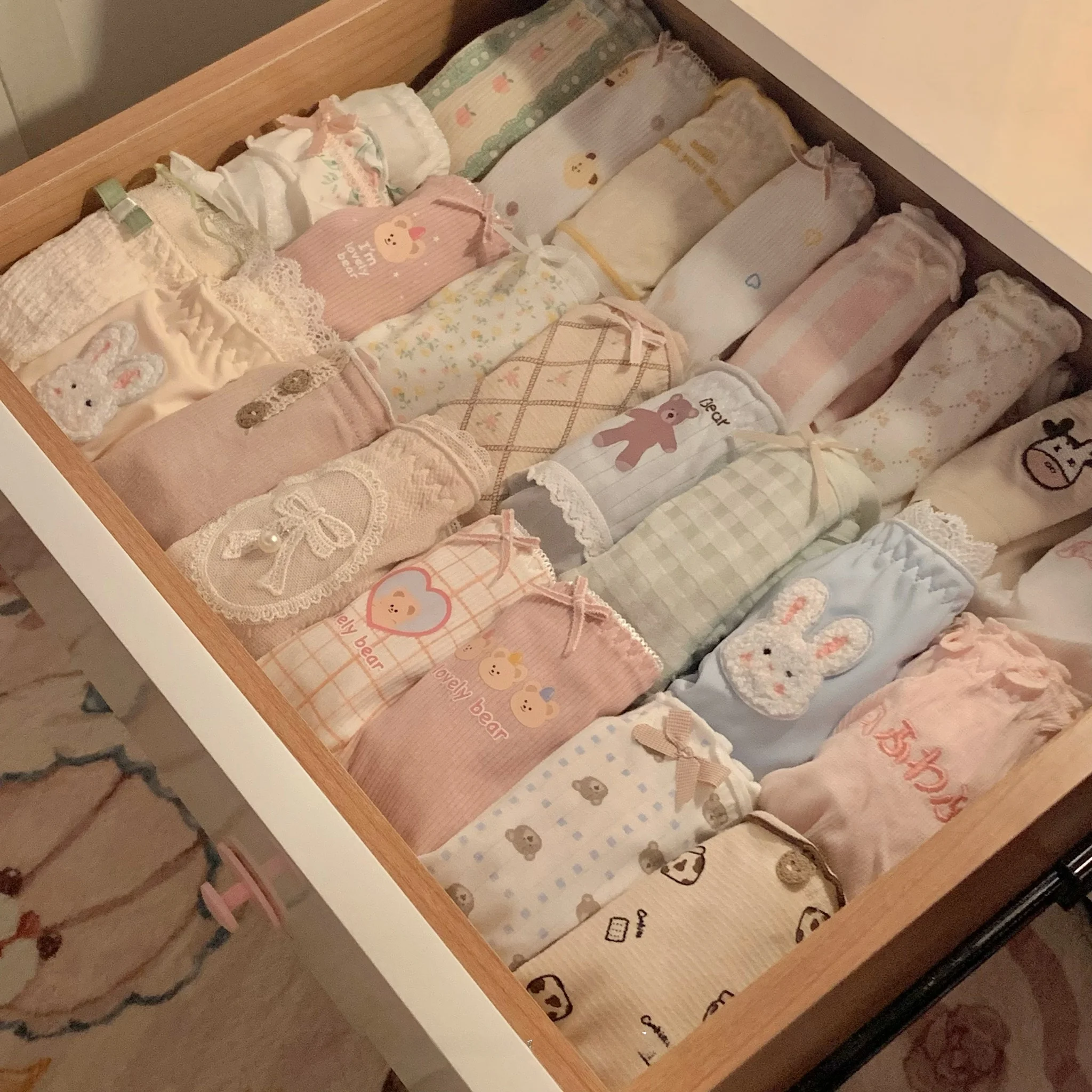 「チビデブ女」が選ぶべき、通勤でもデートでも使える“かわいいパンティ”とは？