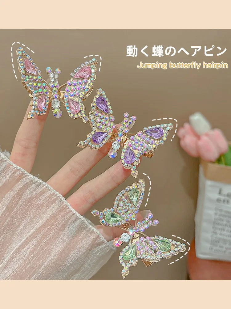 前髪 ポンパドール に悩むなら、この「動くバタフラ  イヘアクリップ」が救いになる？