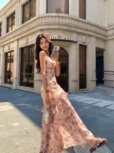 セクシーな胸パッド付きフィッシュボーンキャミソールワンピース【夏用・タイト・ビーチリゾート・フラワープリント】