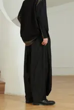 ユニークデザインのリバーシブルワイドパンツ【シンプル・長ズボン・黒】（セットアップ対応）
