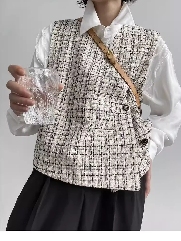 千鳥格子デザインのメンズベスト【カジュアルシャツ重ね着用・個性的なスタイル・夏用】