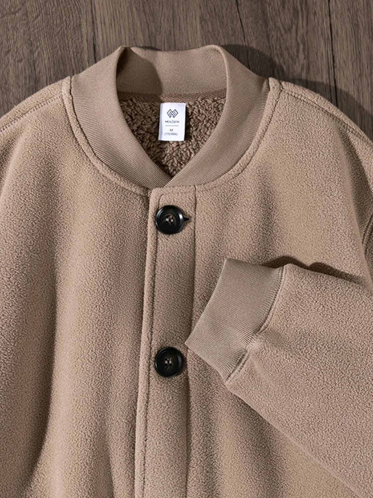 ホームレスに着せられる服装は、本当に存在するのか？