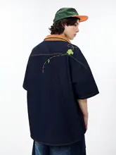 復古風ウォッシュ加工刺繍入りデニムシャツ【夏用・ゆったりシルエット・半袖】