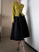 黒色のハイウエストAラインスカート【中長丈・フレアデザイン・春用】