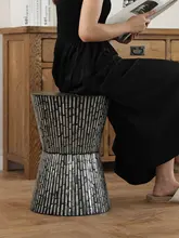 自然素材を使用したミニマルデザインの貝殻縁コーヒーテーブル【手作り・高級感漂うリビング用】