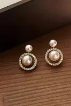スタイリッシュなジルコンパールピアス【高級感あるデザイン・軽やかで上品】