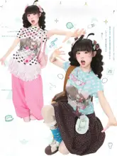 ドット柄プリントの皺加工ショートTシャツ【女性用・夏季・タイトフィット】