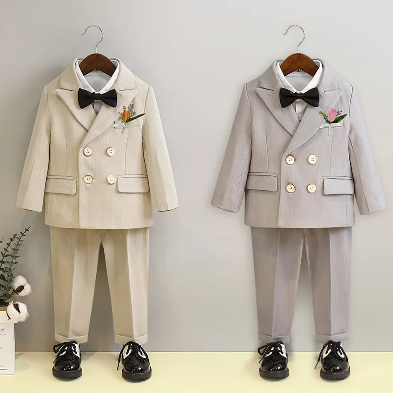 お宮参りの父親服装はカジュアルがいいの？伝統的がいいの？本当の選び方とは？