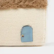 犬の形の毛糸抱き枕【ふわふわデザイン・ギフト向け】