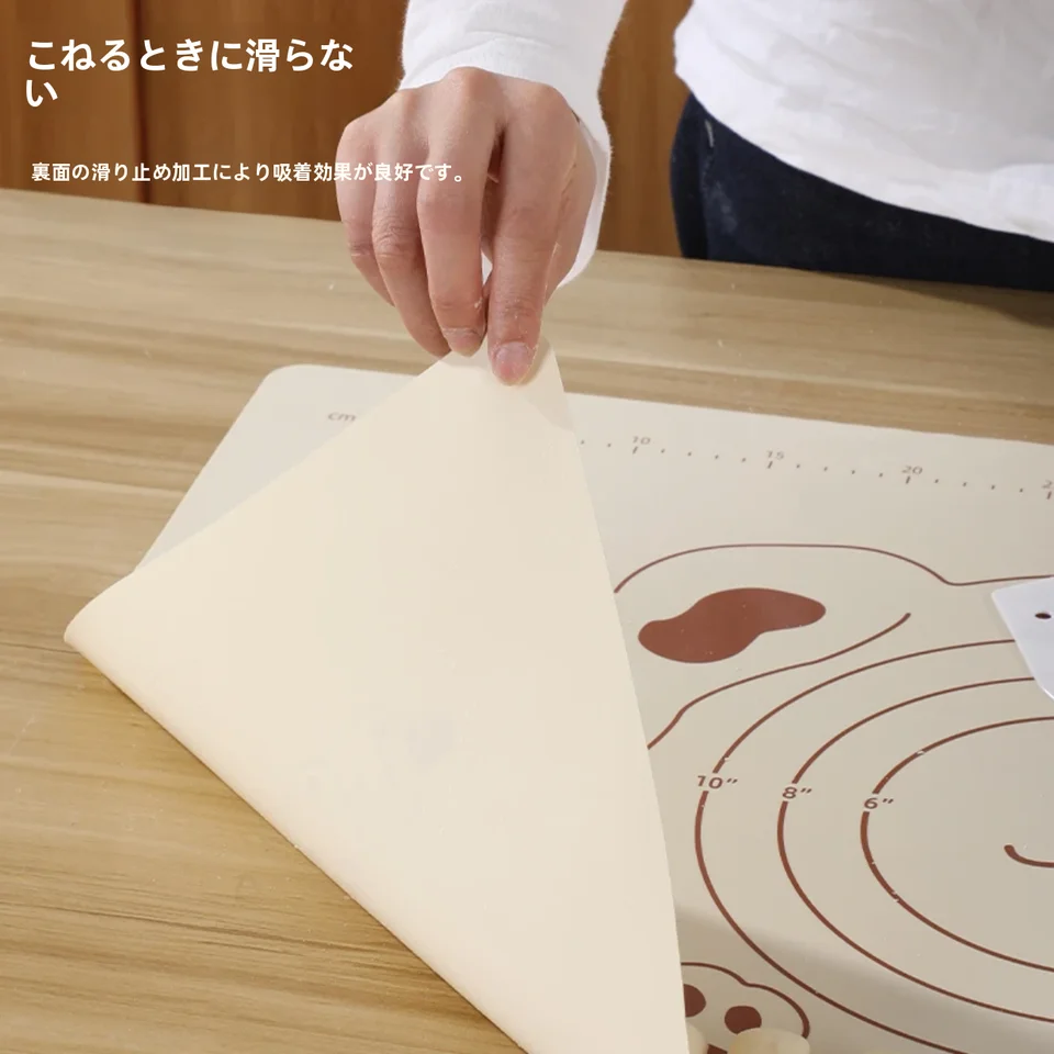 食品グレードのシリコン製 押し出しマット【滑り止め・キッチン用品】