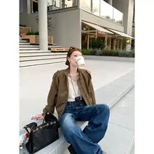 春秋用カジュアルバイカー風ジャケット【防風・ラウンドカラー・カーキ色・女性用】