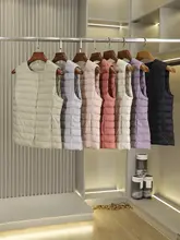 シンプルで高品質な軽量ダウンベスト【保温・秋冬用・女性用】