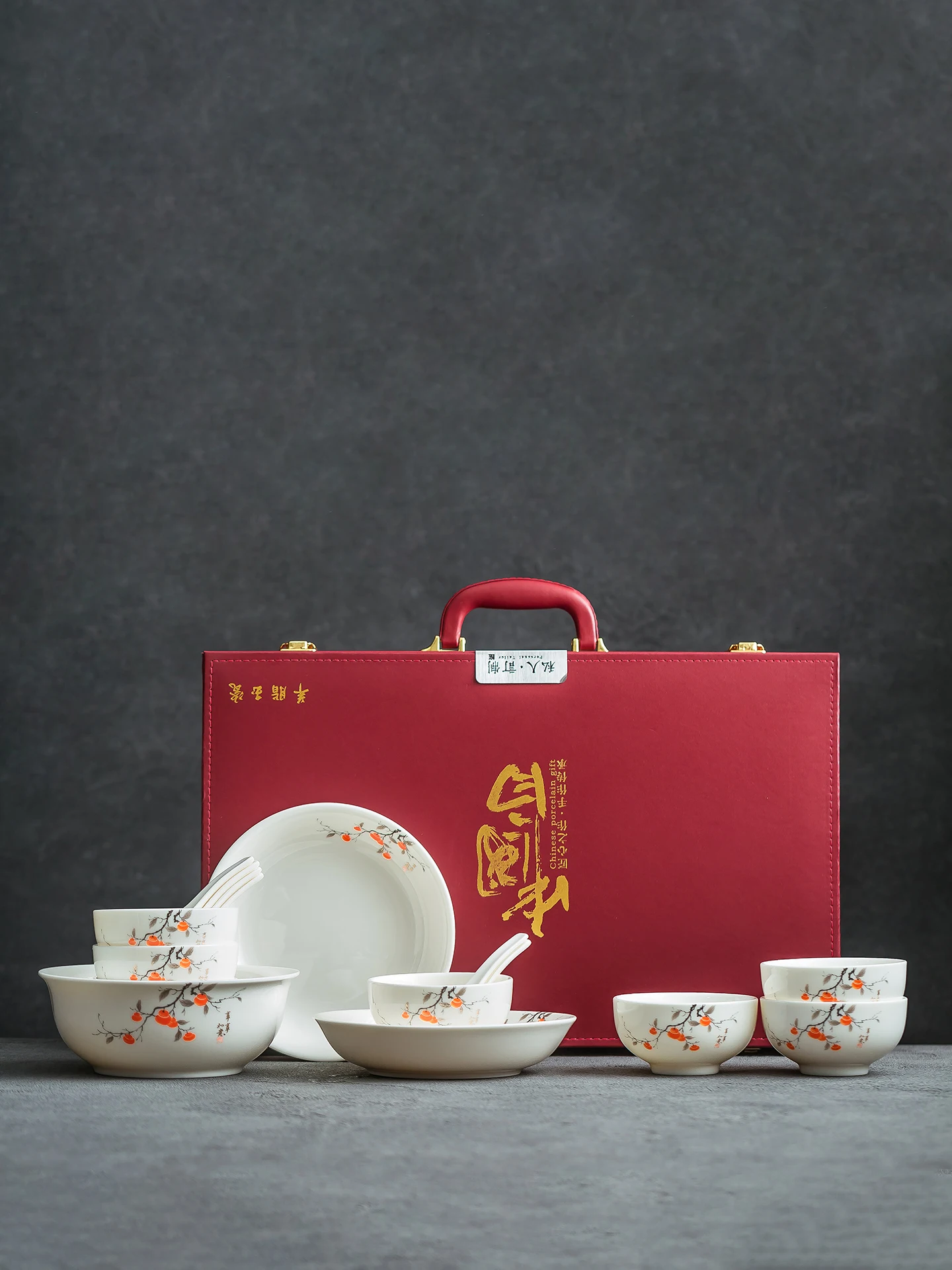 高品質な羊脂玉磁器製食器：小众スタイルのスタイリッシュな甜品盤をどう選ぶか