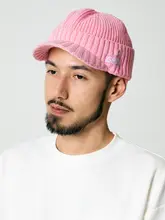 ストリートスタイルの粗い編み地ニットキャップ【ツバ付き・快適な着用感】